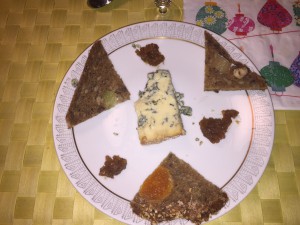 Ost Stilton med müslibrød og fikenmarmelade