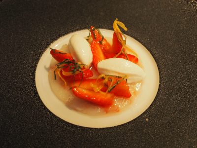 Sjøkreps, jordbær og feta